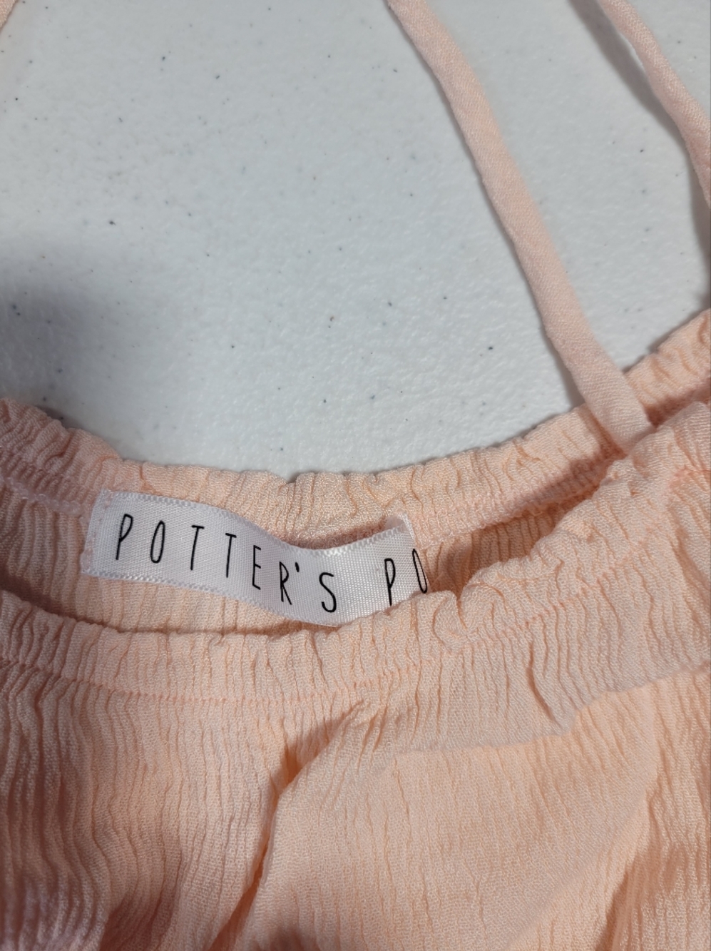 Potter's Pot Peach Floral Applique Women's Top - Picture 2 of 2